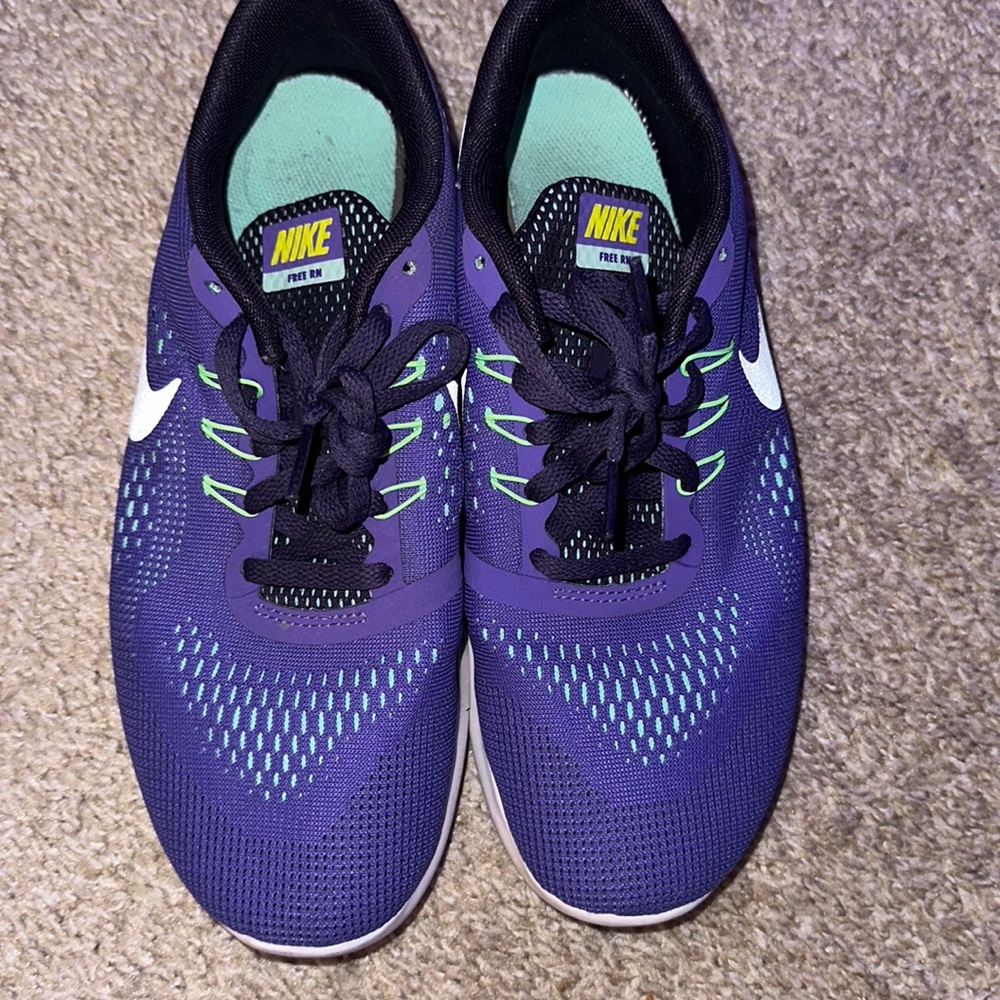 Nike Womans running shoe